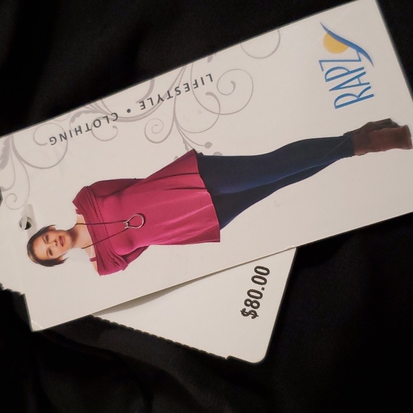 CONVERTIBLE COLLAR TOP - Picture 4 of 6